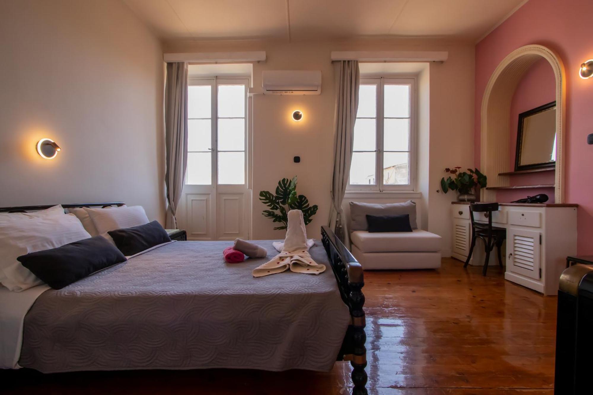 Corfu  Elenis, In The Heart Of The Old Town Apartment מראה חיצוני תמונה